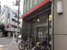 銀行　三菱UFJ銀行都立大学駅北支店（銀行）まで456m