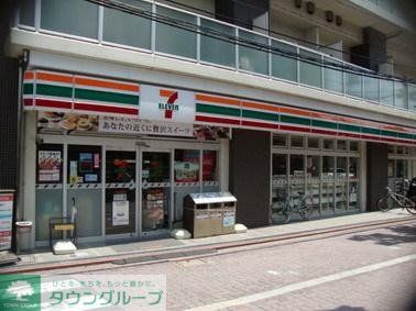 コンビニ　セブンイレブン（コンビニ）まで1m