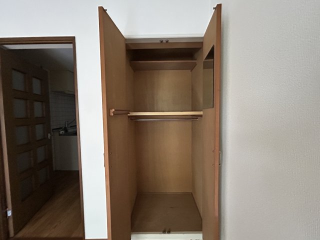 収納　同物件別号室のものです。
