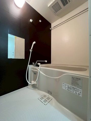 バス・シャワールーム　※別号室参考写真