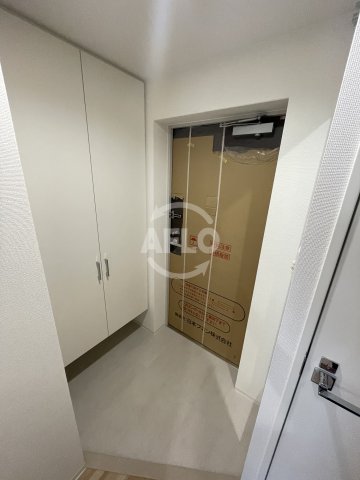 玄関　セレニテフラン野田阪神駅前　玄関