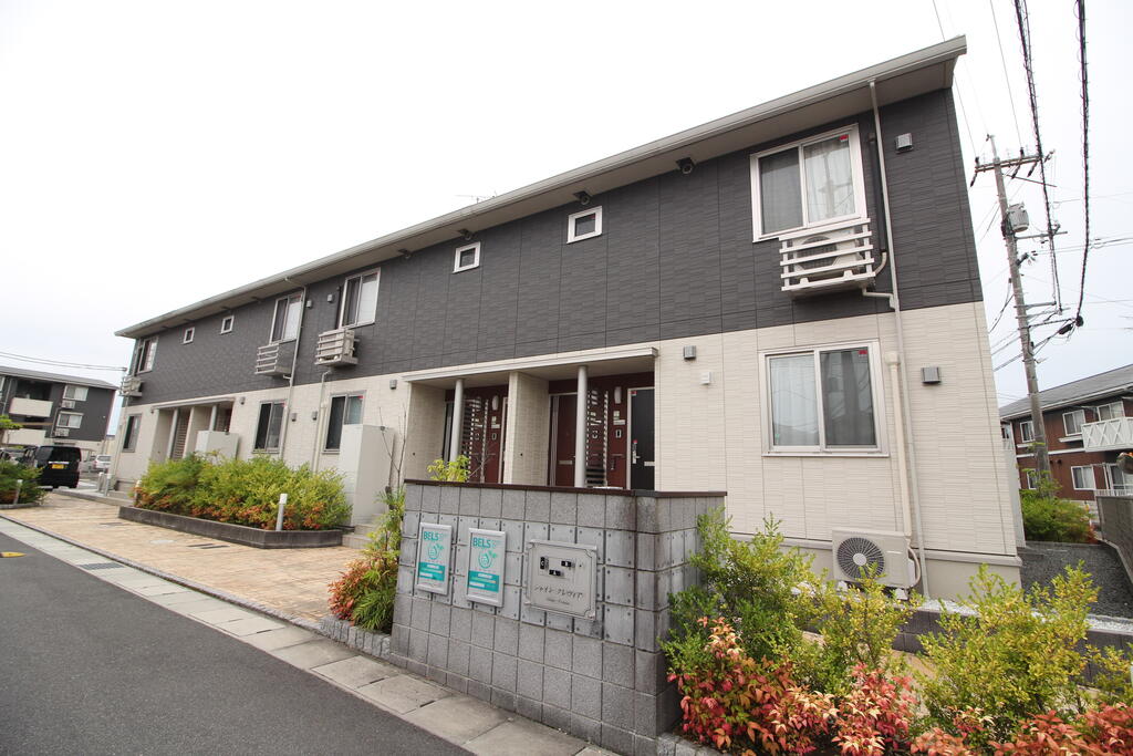 建物外観　西阿知町の2LDKアパート♪