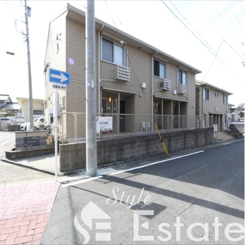 建物外観　☆玄関