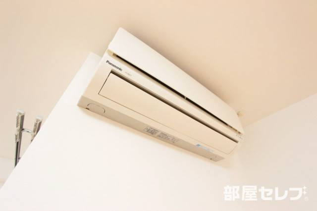 その他設備　エアコンで１年中快適ですね