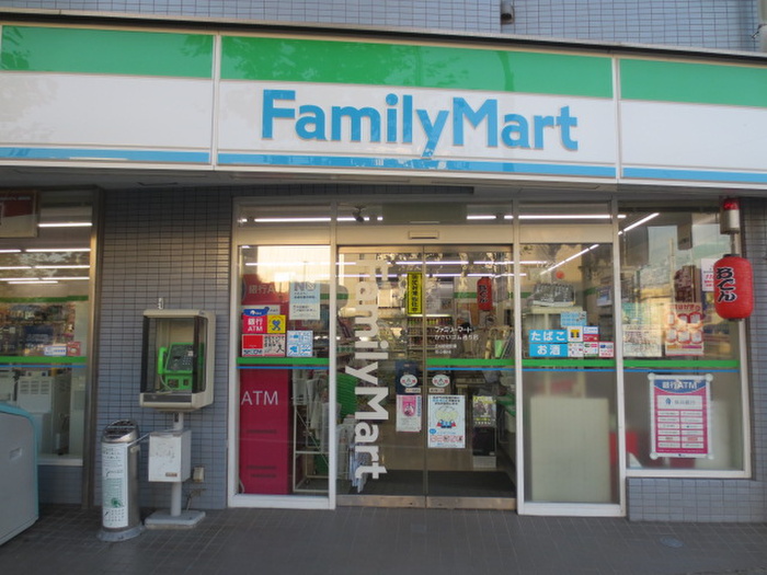 コンビニ　ファミリーマート かさいゴム通り店（コンビニ）まで128m