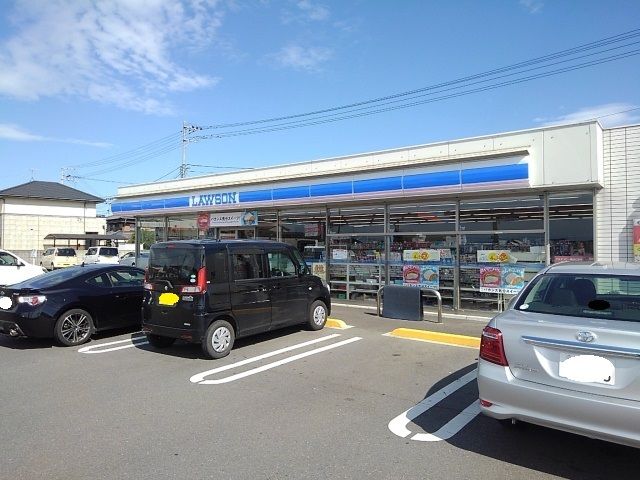 コンビニ　ローソン善通寺中村店（コンビニ）まで650m