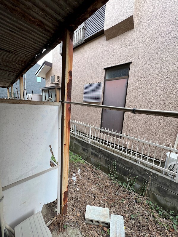 バルコニー　現況優先