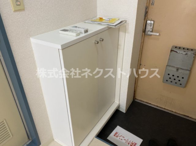 玄関　別部屋参考写真です