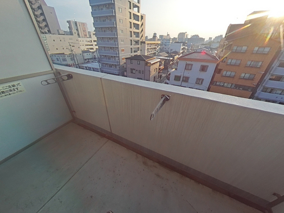 バルコニー　※別部屋の写真です