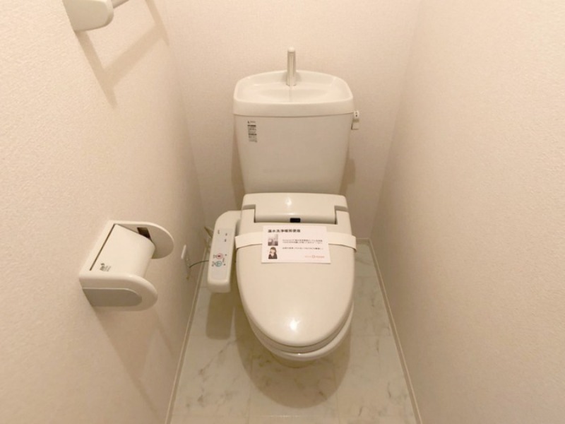 トイレ　図面と現状に相違がある場合には現状を優先