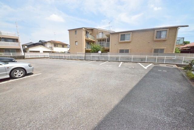 駐車場　★駐車場★
