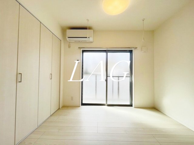 居室・リビング　洋室のお部屋です。