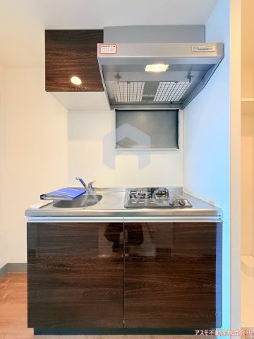 キッチン　同マンション別部屋　参考写真