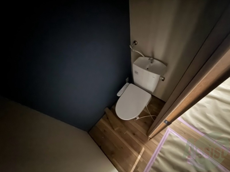 トイレ　シャワートイレになっているので快適です！