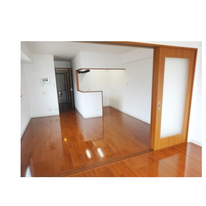 その他部屋・スペース　扉の開け閉めによって雰囲気変わりますね。