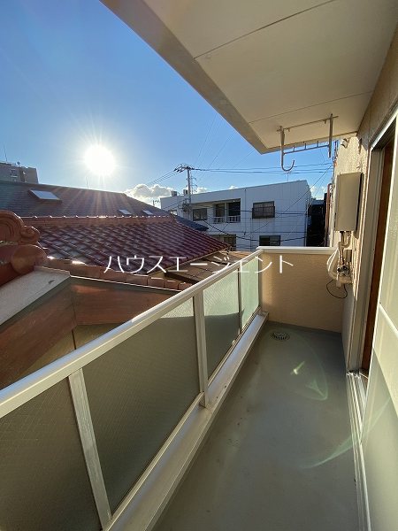 バルコニー　洗濯物も干せます。