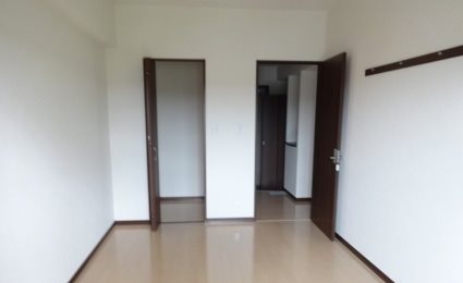 居室・リビング　※5階のお部屋の画像になります