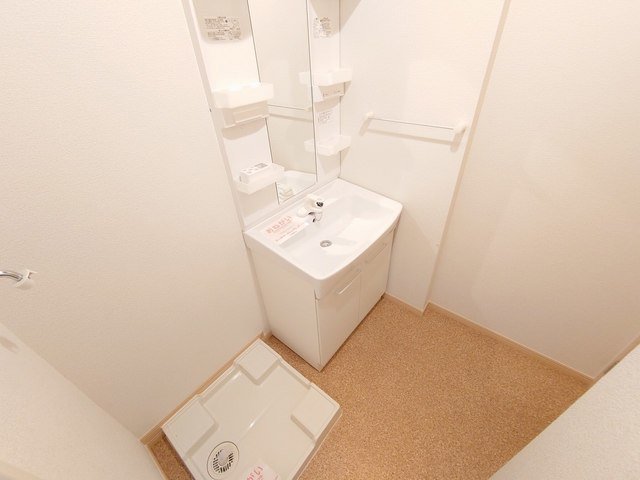 洗面設備　忙しい朝には欠かせない洗面所です