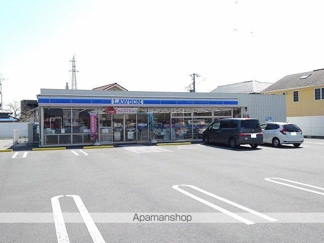 コンビニ　ローソン甲斐中下条店（コンビニ）まで550m