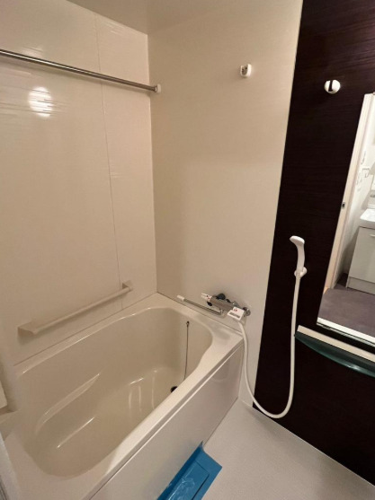 バス・シャワールーム　※別部屋写真