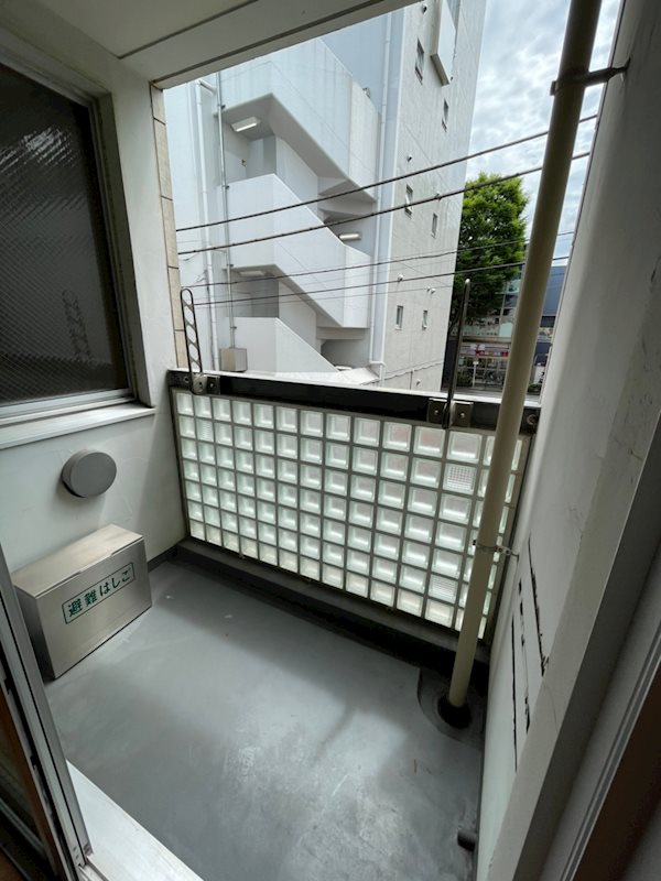 バルコニー　※別部屋参考写真