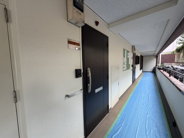 ロビー　建物の内部です