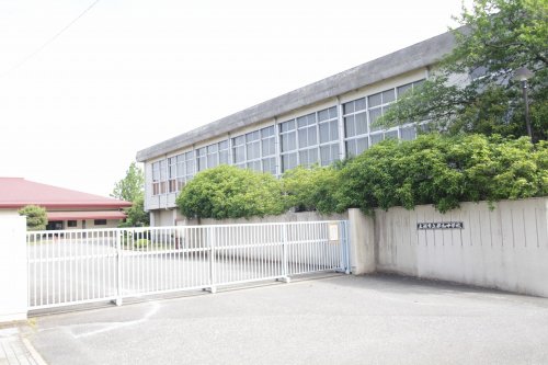 中学校　土浦市立都和中学校（中学校）まで2060m