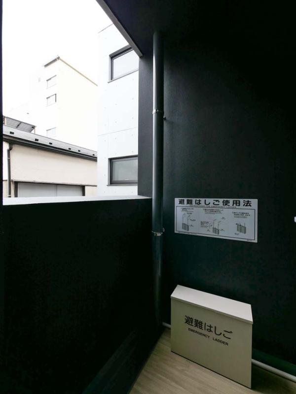 バルコニー　バルコニー