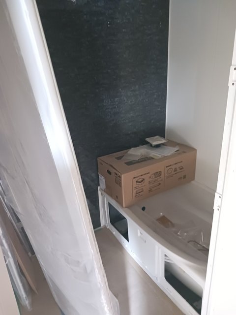 バス・シャワールーム　建築中