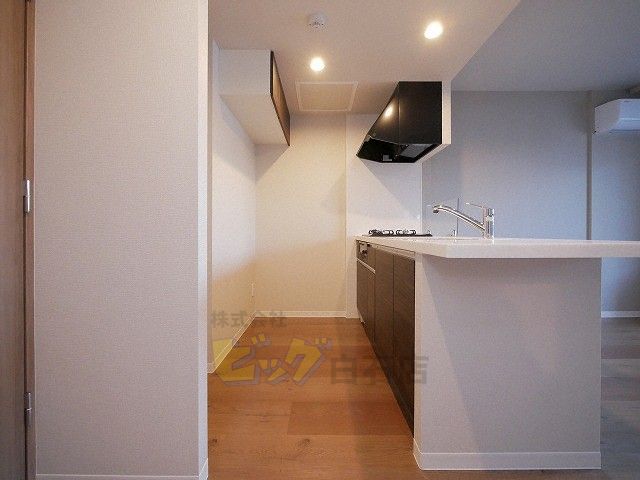 キッチン　人気で使用しやすい対面式システムキッチンです♪