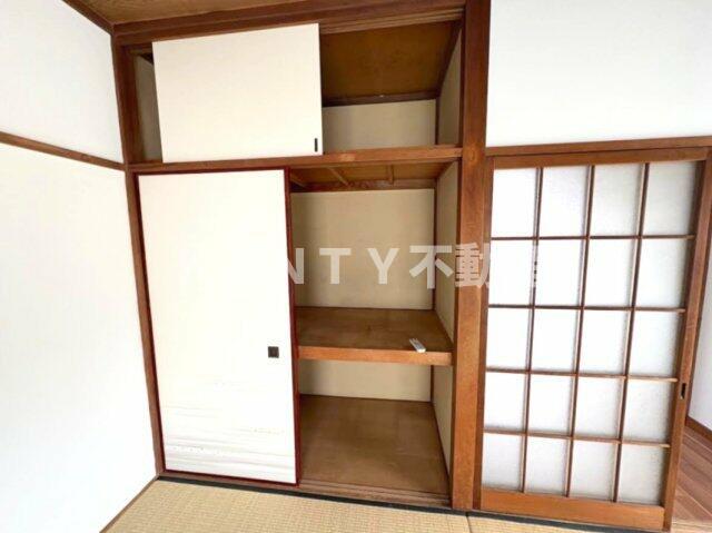 収納　たっぷりとした収納スペースです