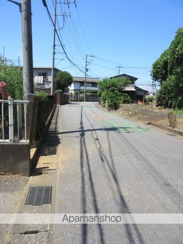 その他　前面道路（その他）まで1m