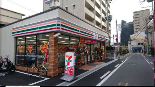 コンビニ　セブンイレブン 近鉄河内小阪駅南店（コンビニ）まで434m