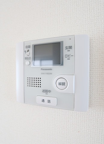 セキュリティ　モニタ付きで来客時も安心