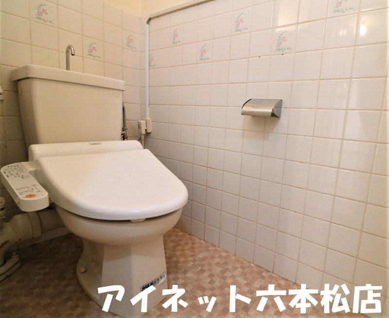 トイレ　ゆったり空間。