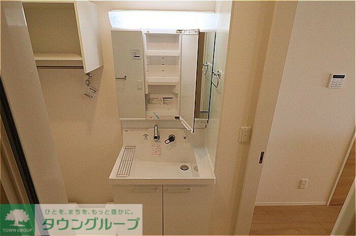 洗面設備　お問合せはタウンハウジングまで！※現地待合わせ相談可能