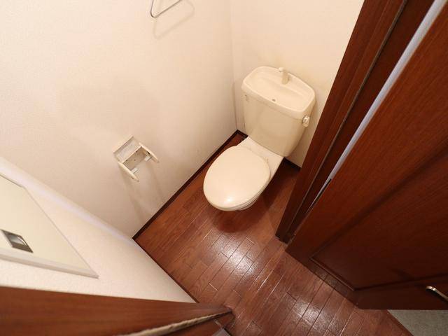 トイレ　別号室参考写真