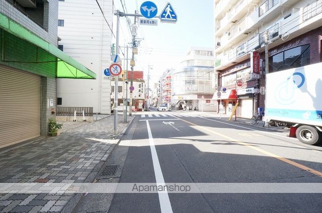 その他　前面道路（その他）まで10m