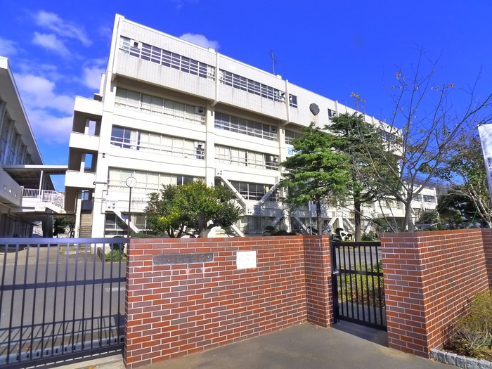 中学校　習志野第一中学校（中学校）まで650m