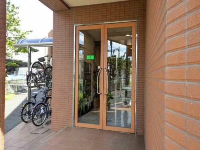 エントランス　エントランス