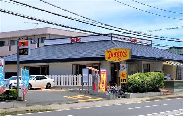 飲食店　デニーズ（飲食店）まで165m