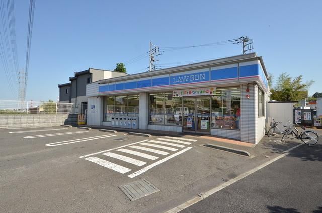 コンビニ　ローソン八王子店インター店（コンビニ）まで750m