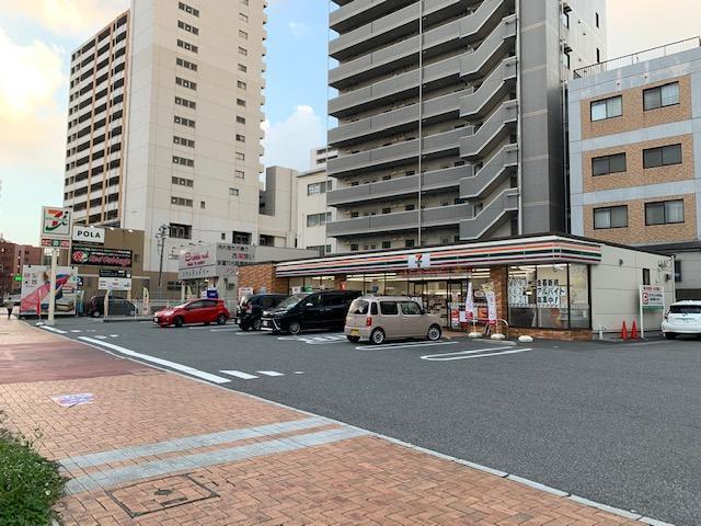 その他　セブンイレブン八幡西本町店（その他）まで220m