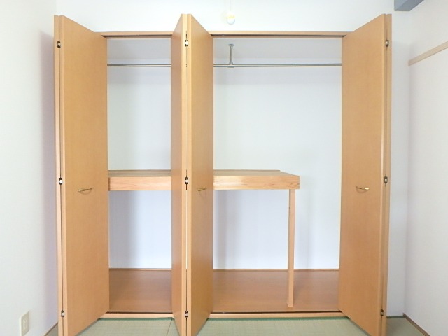 収納　図面と現状に相違がある場合には現状を優先