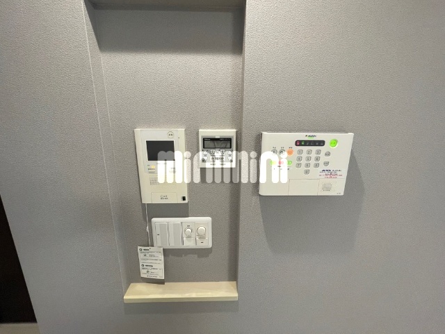 セキュリティ　アルソック警備あります。