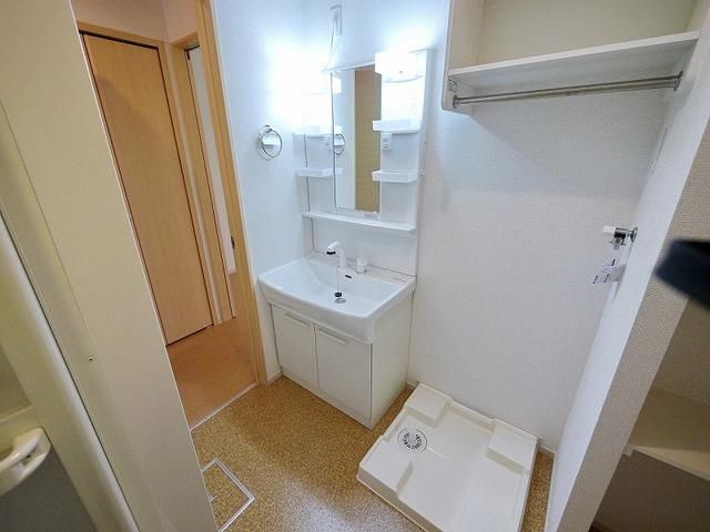 洗面設備　同社施工の同タイプの写真です♪