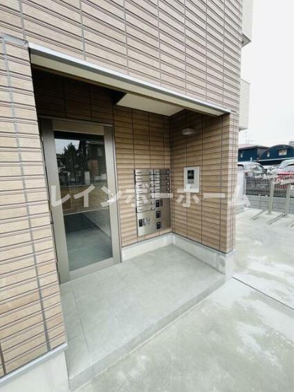 エントランス　建物の内部です