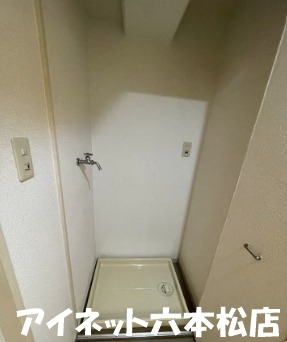 その他　もちろん室内洗濯機置き場です。