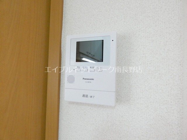 セキュリティ　参考：101号室（内装・設備が異なる場合があります。）