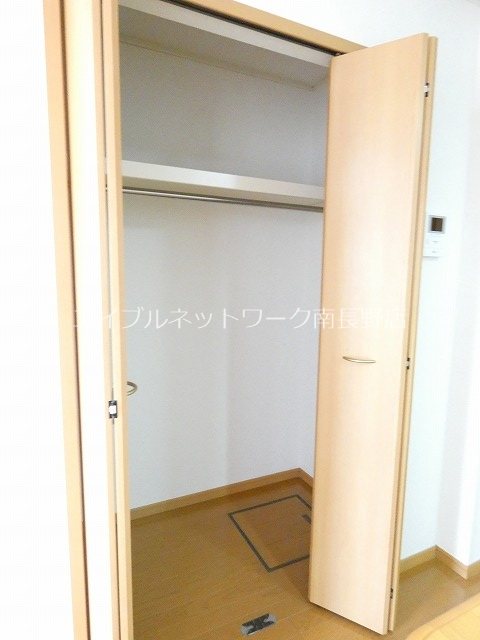 収納　参考：101号室（内装・設備が異なる場合があります。）